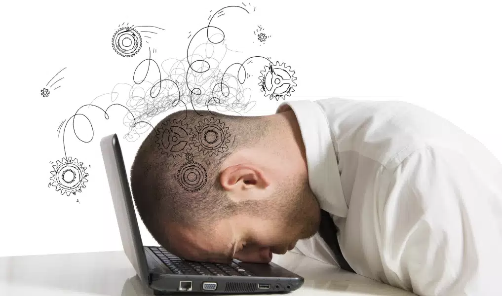 مشکل هنگ کردن لپ تاپ لنوو