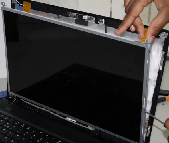 لپ تاپ ال سی دی